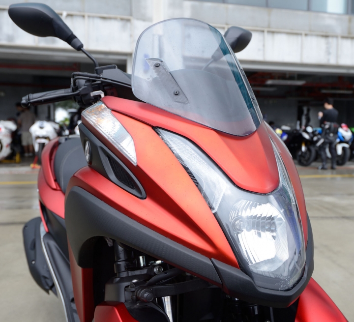 YAMAHA TRICITY 125 靜態外觀照