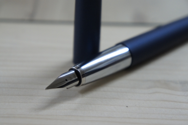 [開箱]LAMY Studio 鋼筆