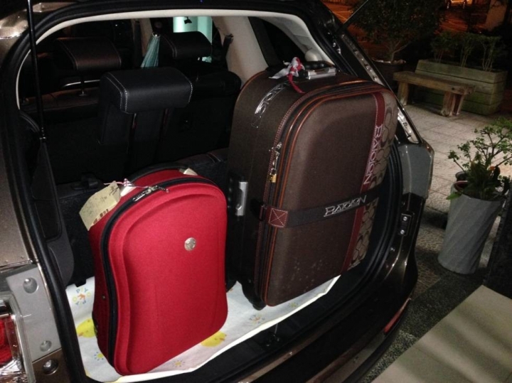 第一次買休旅車，換我來開箱OUTLANDER 7人座尊榮型