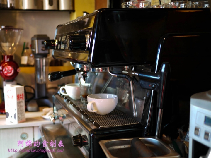 桃園市龜山區 [9bar Coffee] 咖啡迷必朝聖的咖啡店