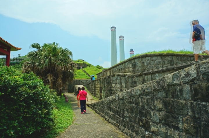 ▌基隆中山‧旅遊景點 ▌綠草如茵、海天遼闊【白米甕炮台】