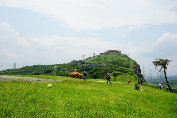 ▌基隆中山‧旅遊景點 ▌綠草如茵、海天遼闊【白米甕炮台】