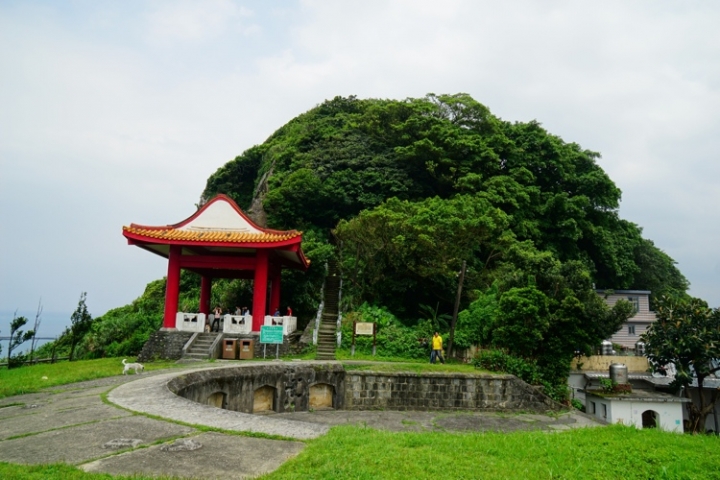 ▌基隆中山‧旅遊景點 ▌綠草如茵、海天遼闊【白米甕炮台】