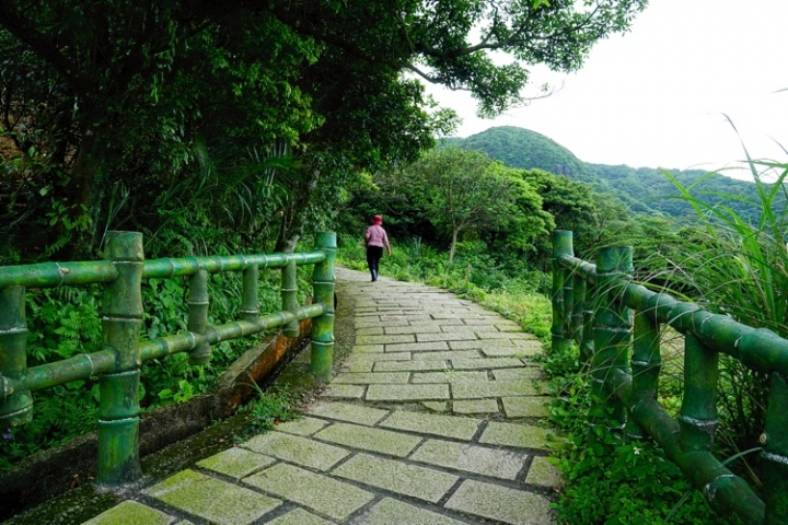 ▌新北石門‧旅遊景點 ▌台北近郊的熱門消暑勝地【青山瀑布】