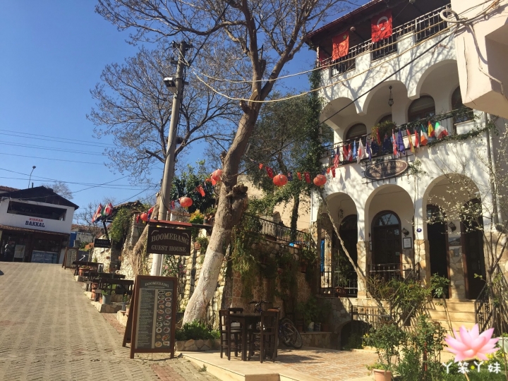 【土耳其・Selçuk・2015】塞爾丘克(Selçuk)-Boomerang guest house 華人民宿的下午茶