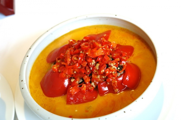 台中美食--孔雀川湘食集