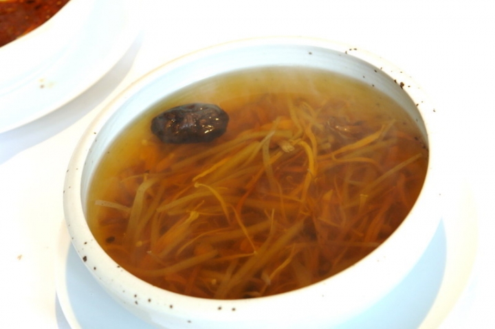 台中美食--孔雀川湘食集
