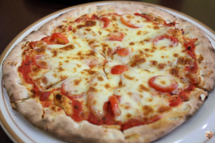 [新北]新莊平價的紅鬍子手工窯烤披薩Pizza  by蛋拔