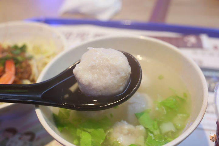 [台中]清水服務區變漂亮了,讓魚兒陪你一起用餐  by蛋拔