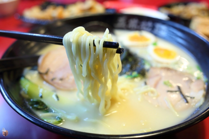 [新北]五井拉麵、丼飯-新莊的排隊美食  by蛋拔