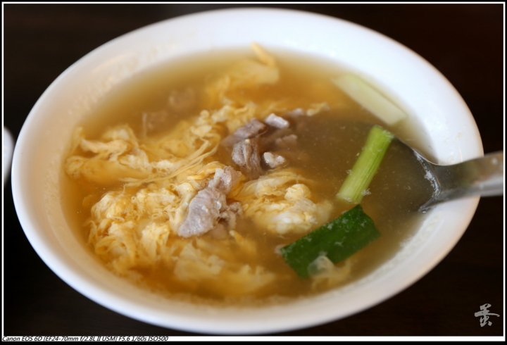 [台南]矮仔成蝦仁飯、旗哥牛肉湯、新市夜市  by蛋拔