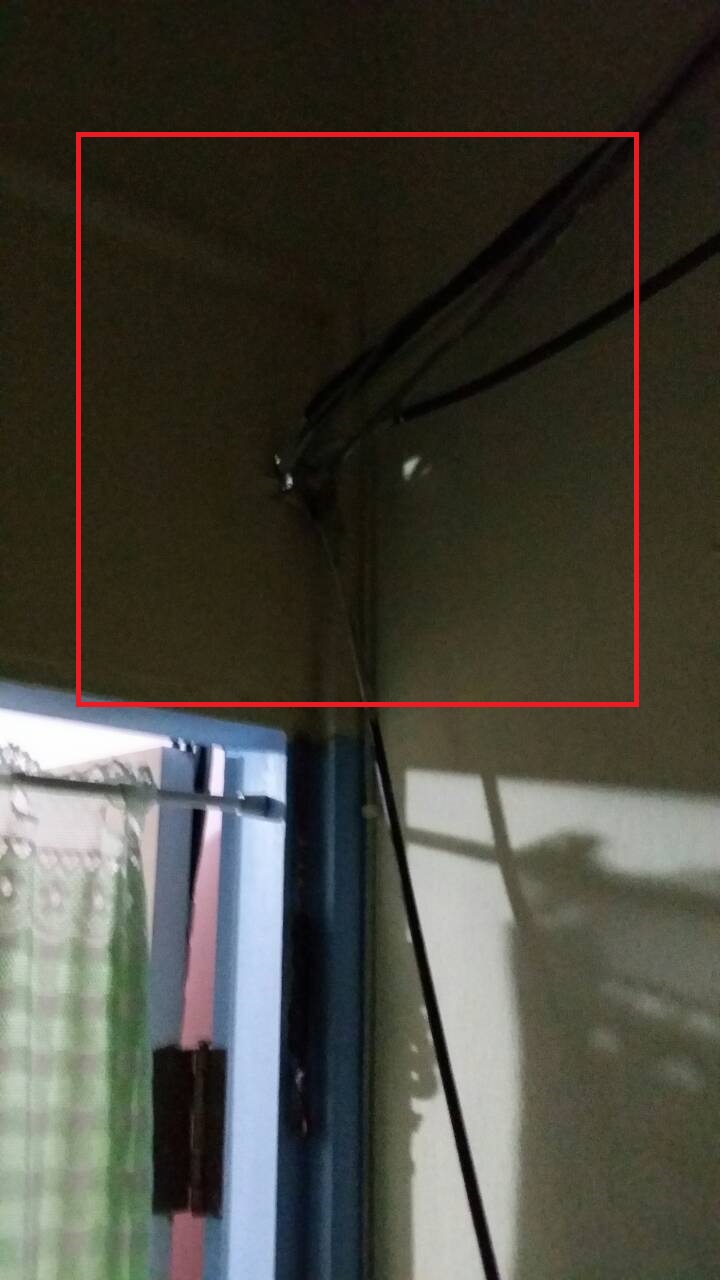 如圖，舊木門換隔音門 網路線電視線該怎麼拉出@@?