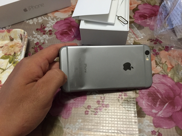Iphone6 跳車～請幫我看看有沒有救
