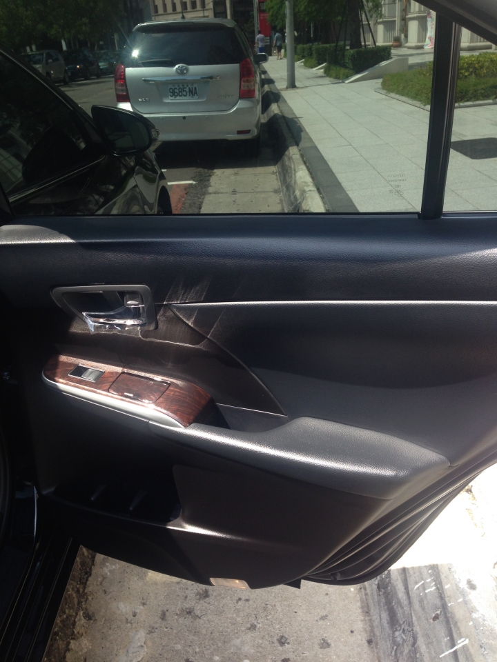 CAMRY2.0汽油版開箱 兼 抱怨車美仕影音(拆機退款)