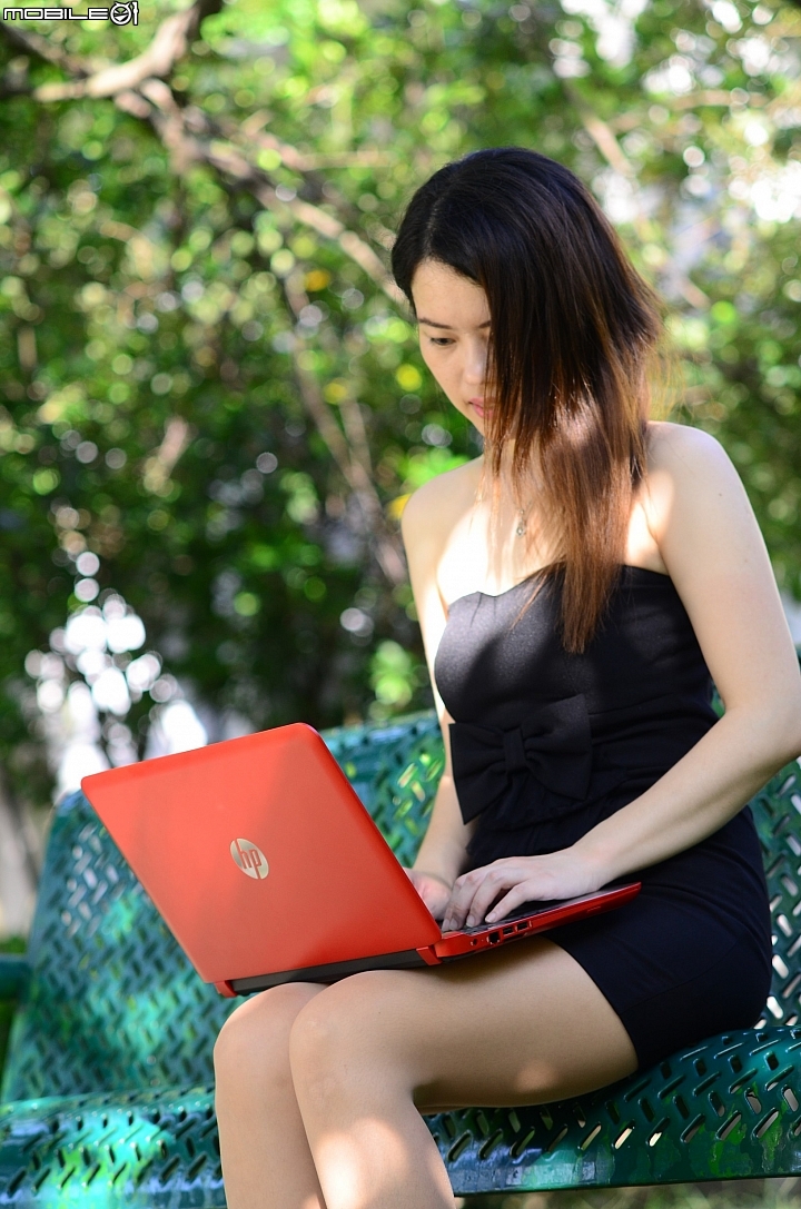 [原創測試] 阿賊的 HP Pavilion 英倫紅 工作生活一把抓