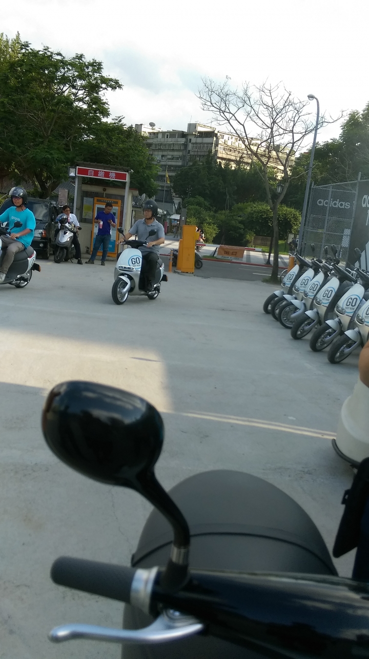 Gogoro 圓滾滾的蛋 滾出美好未來  [Gogoro X Mobile01專場騎乘體驗會]