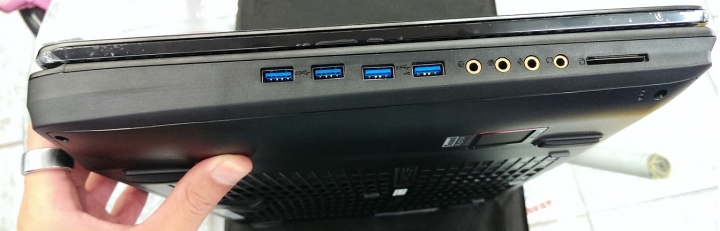 繪圖巨無霸，msi WT72-2OM 微開箱