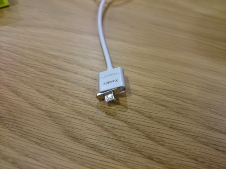 [DIY]Z4 Tablet平板沒磁充？沒關係！我們自己來！