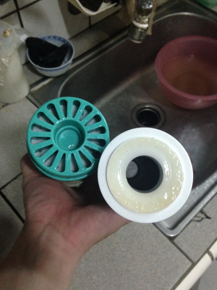 請教 這種濾水器的濾心要去那邊買?