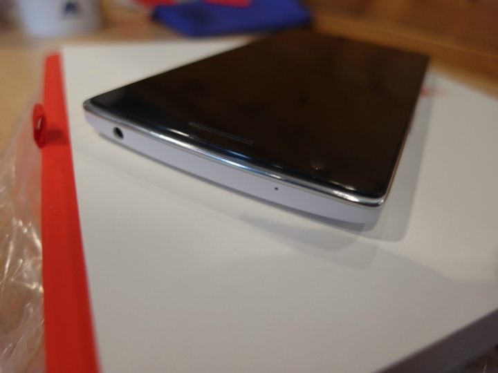 Find 7a的雙生兄弟  一加手機OnePlus One的開箱 體驗 照相分享