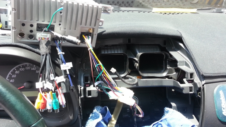 Altis 10.5代原廠音響DIY更換 8吋安卓觸控導航機