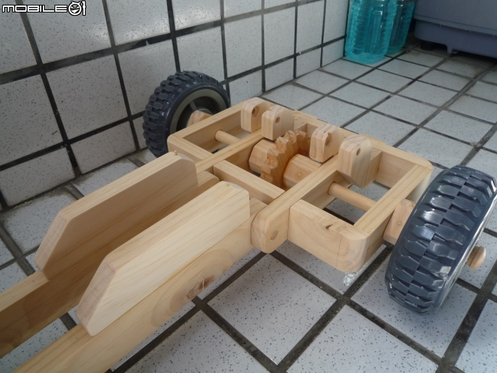 [分享]木製卡丁車 全木製齒輪版 不打鏍絲釘