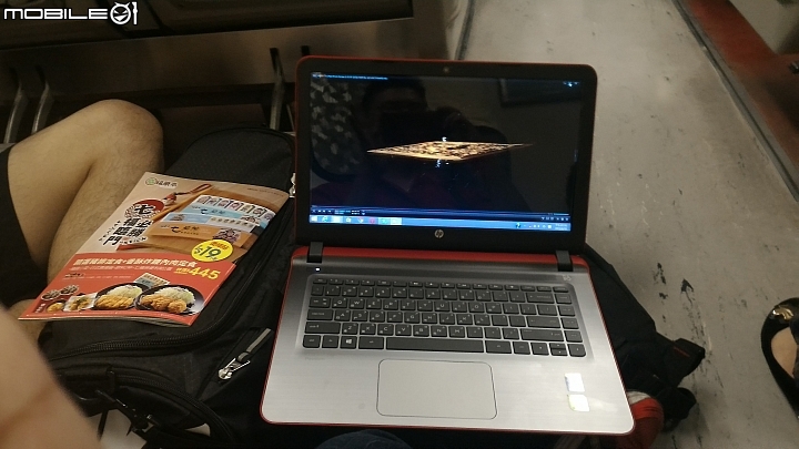 [原創測試] 阿賊的 HP Pavilion 英倫紅 工作生活一把抓