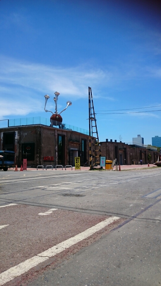 有人跟我一樣是服務業休息平日的嗎？