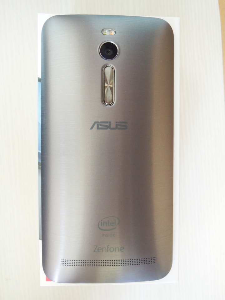 ZenFone2 4G/32G 誰能比我快送修?! 6/18已換新!