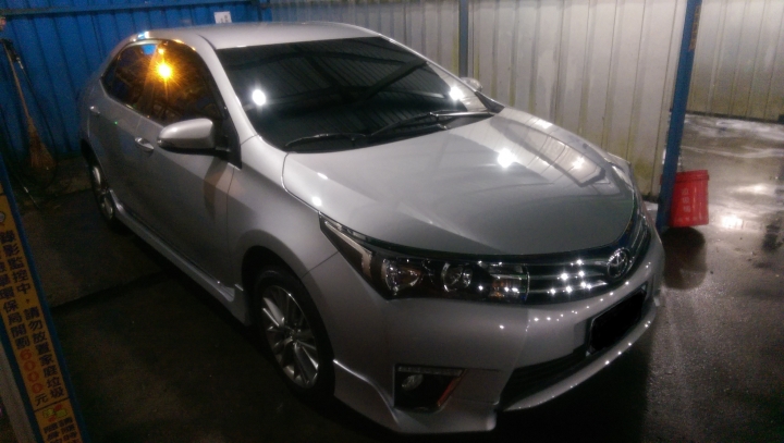 神車11代Altis蓋大樓喔!