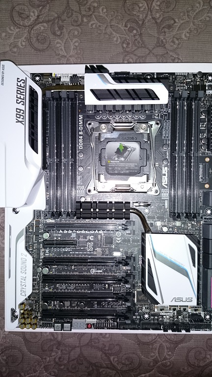[開箱] Intel i7-5930K+ASUS X99 DELUXE+DDR4 2133 8GX4