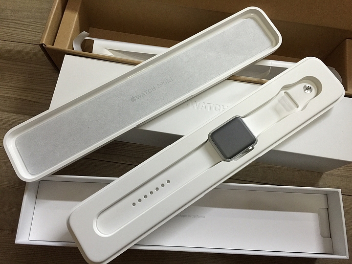 42mm 運動版 Apple Watch 白色 開箱