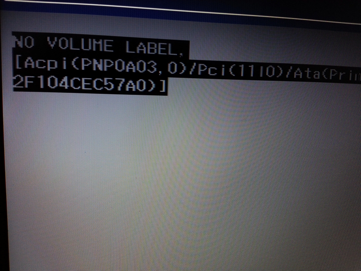 WIN8怎設定從光碟開機呢?