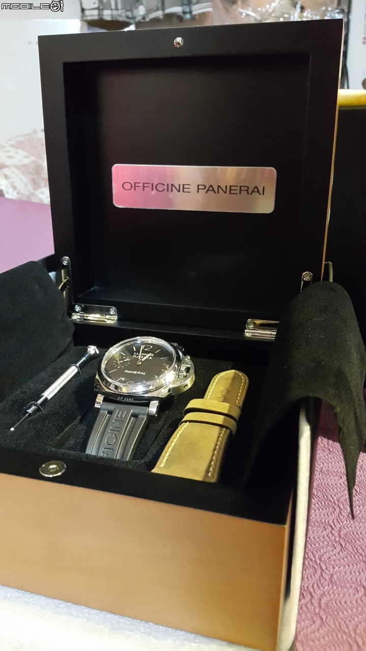 小沛終於輪到我(PANERAI 422)開箱啦~~!