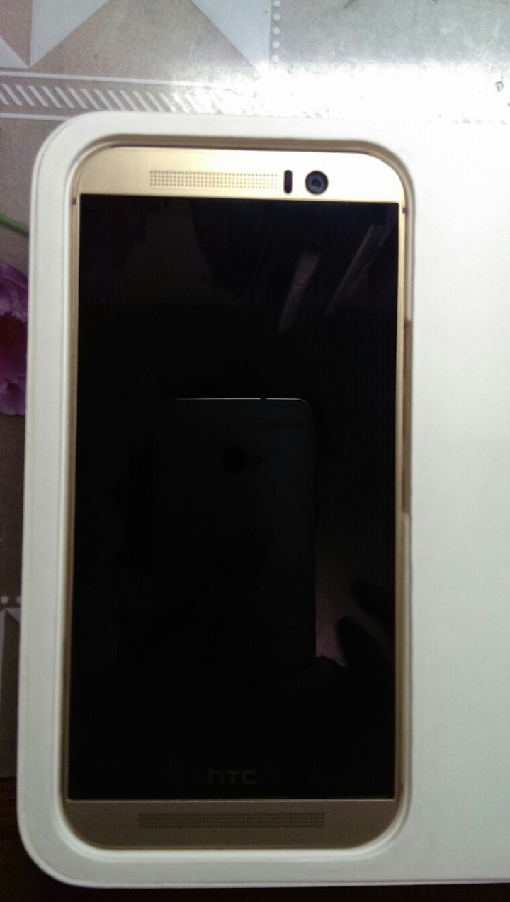 HTC M9桃金開箱