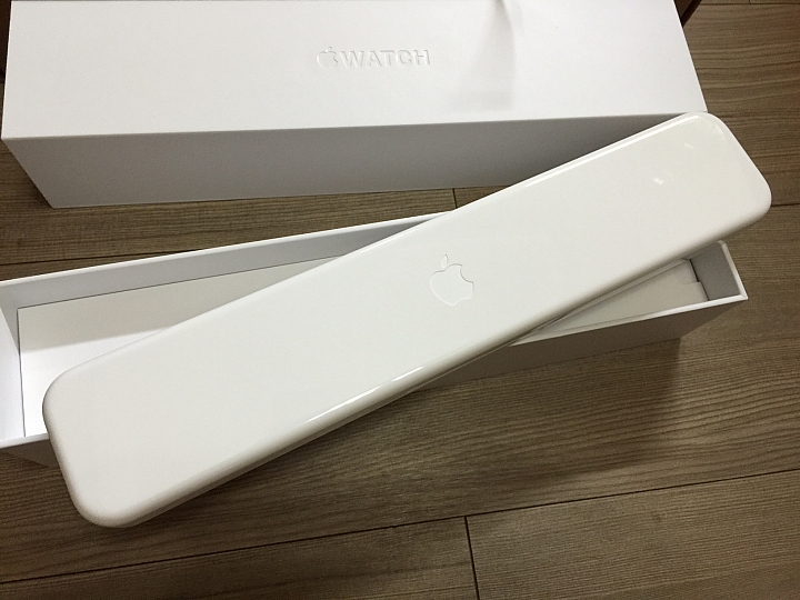 42mm 運動版 Apple Watch 白色 開箱