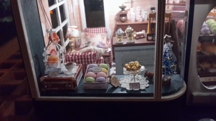 鐵漢柔情~娃娃屋