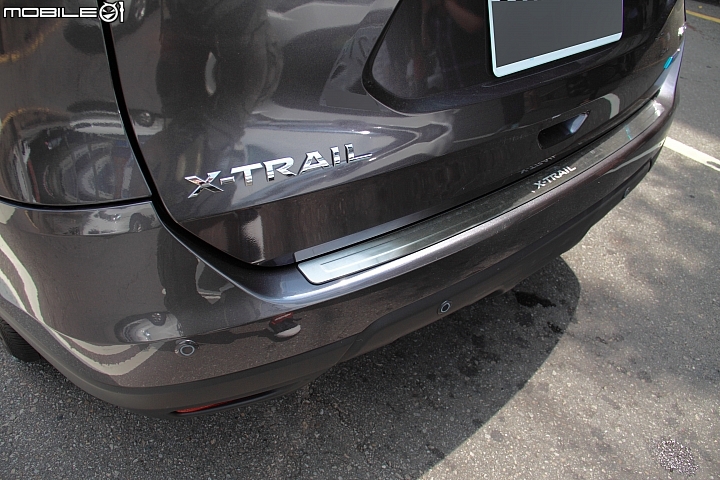 [補充] X-Trail 2.5 4WD 遲來的超心"痛"開箱文 哀!!