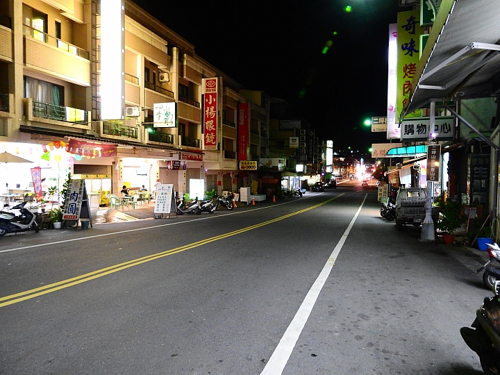 帶著Nikon P900去旅遊：迷霧森林、18度C、熊大庄、涼山瀑布、鳥松濕地及高通通農民市集，P900記錄精彩。