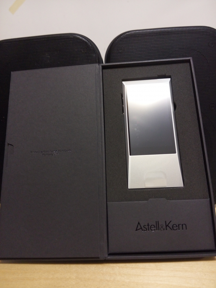 [開箱] Astell&Kern Junior AK Jr.(更新RUN IN 50小時)