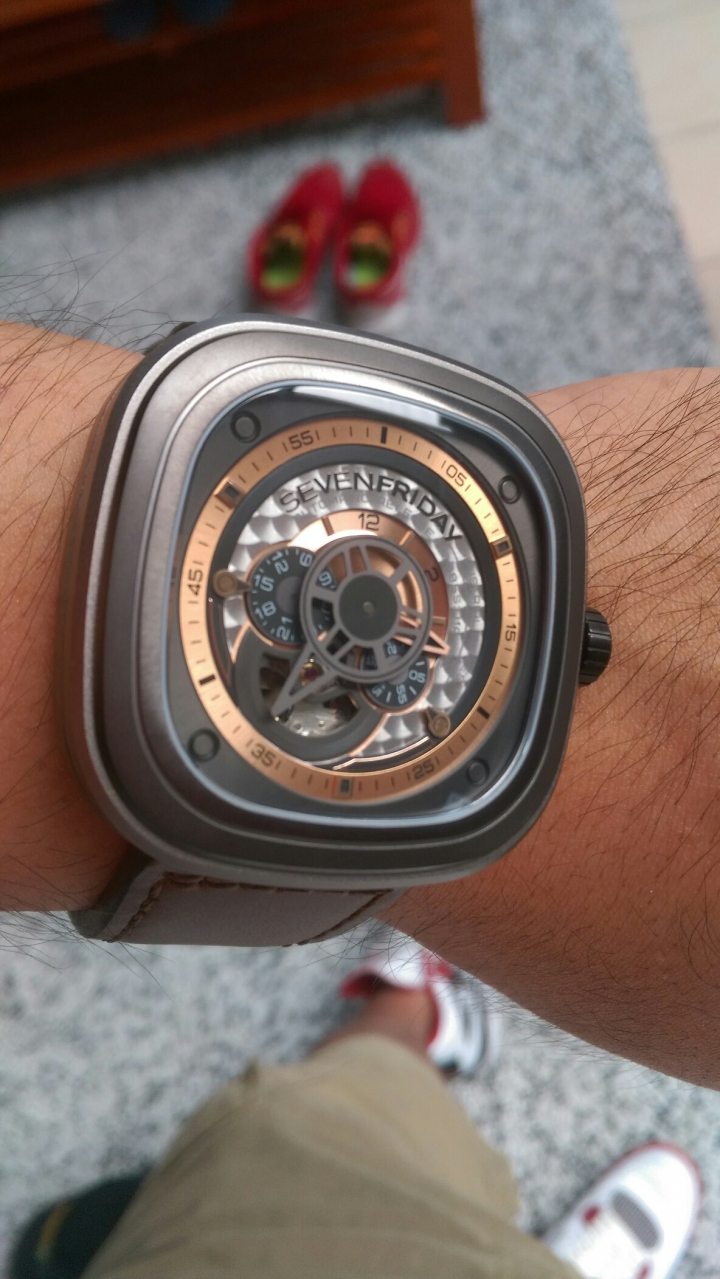   追求的是一種生活態度Sevenfriday P2