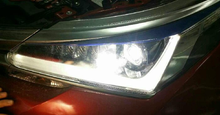 對岸的油電 altis