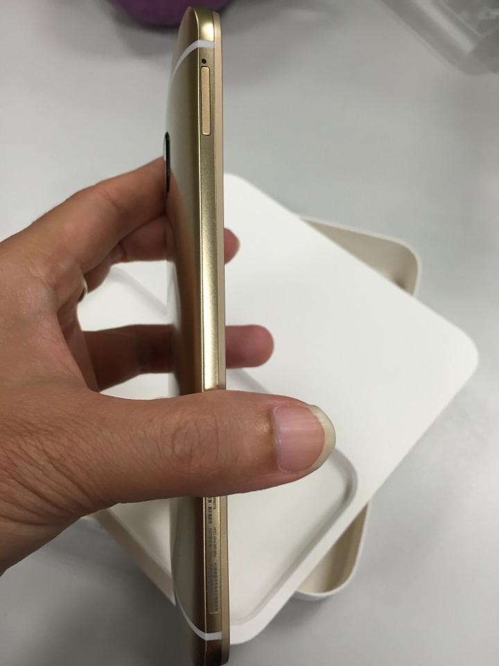 期待以久 M9 小開箱