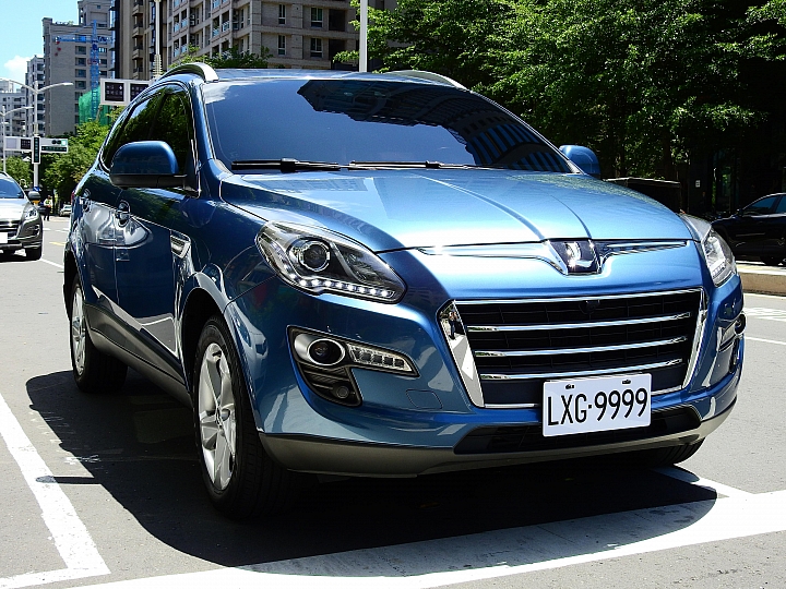 U7 ECO Hyper就直接在我眼前開過去拍廣告，在高雄哦！