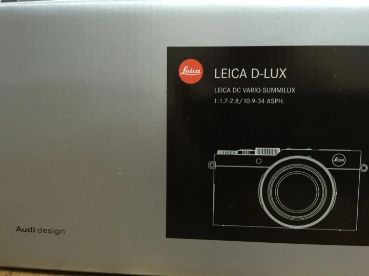 開箱】Leica D-Lux (Typ 109) +原裝Cognac皮套- Mobile01 開箱】Leica D-Lux (Typ 109) +原裝Cognac皮套- Mobile01