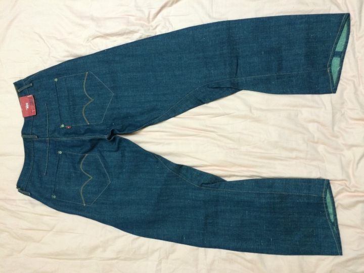 全新絕版古董褲levis red系列 1st 開箱(請問3D褲型如何改短）