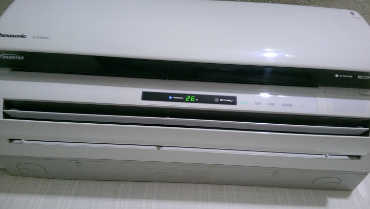 國際牌LX22冷氣吹了4-5個月就有酸味問題，如何拆殼呢？（新增集水槽清洗影片）