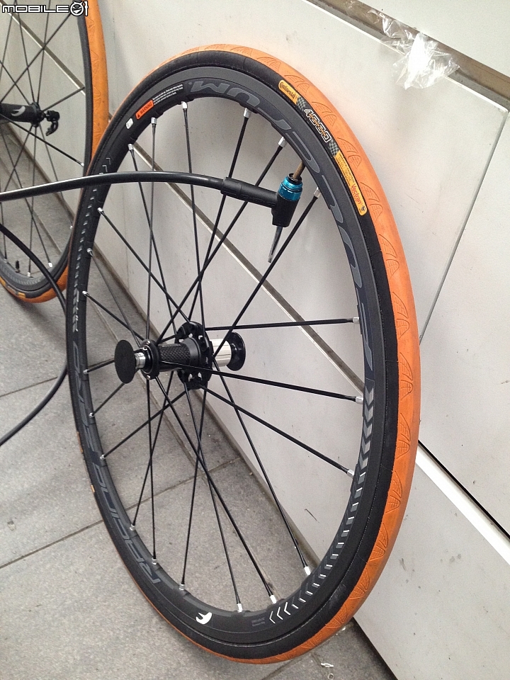 [開別人的箱]2015 Fulcrum Racing ZERO nite(暗黑跑零）