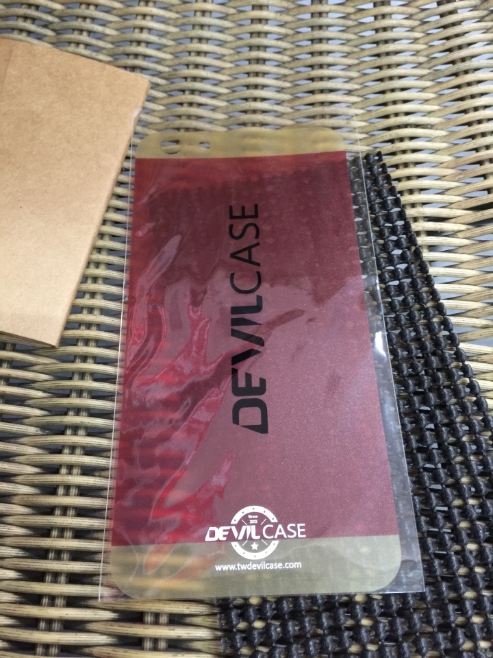 等超久的新版Devilcase i6+殼