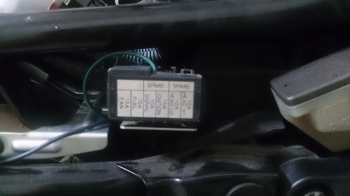 鹹鹹沒事GSR600無線電上身